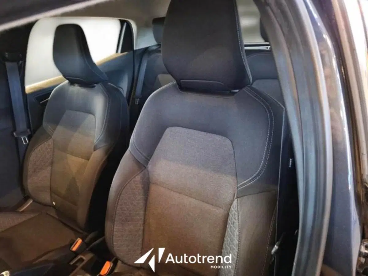 Renault Clio usata a Bari (6)