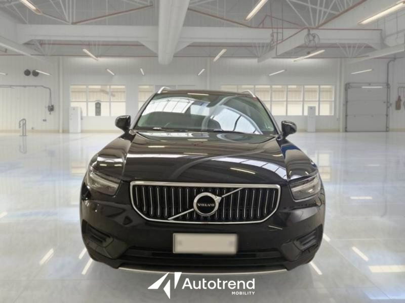 Volvo XC40 usata a Bari (3)