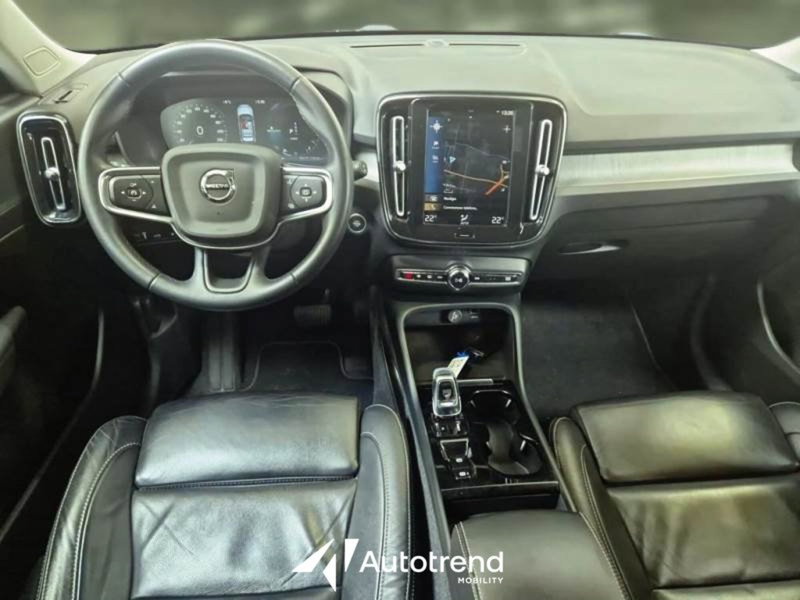 Volvo XC40 usata a Bari (8)