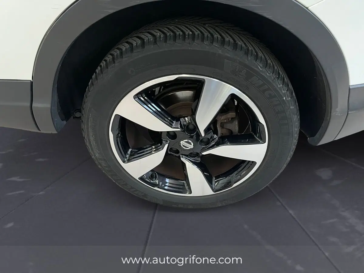 Nissan Qashqai usata a Modena (14)