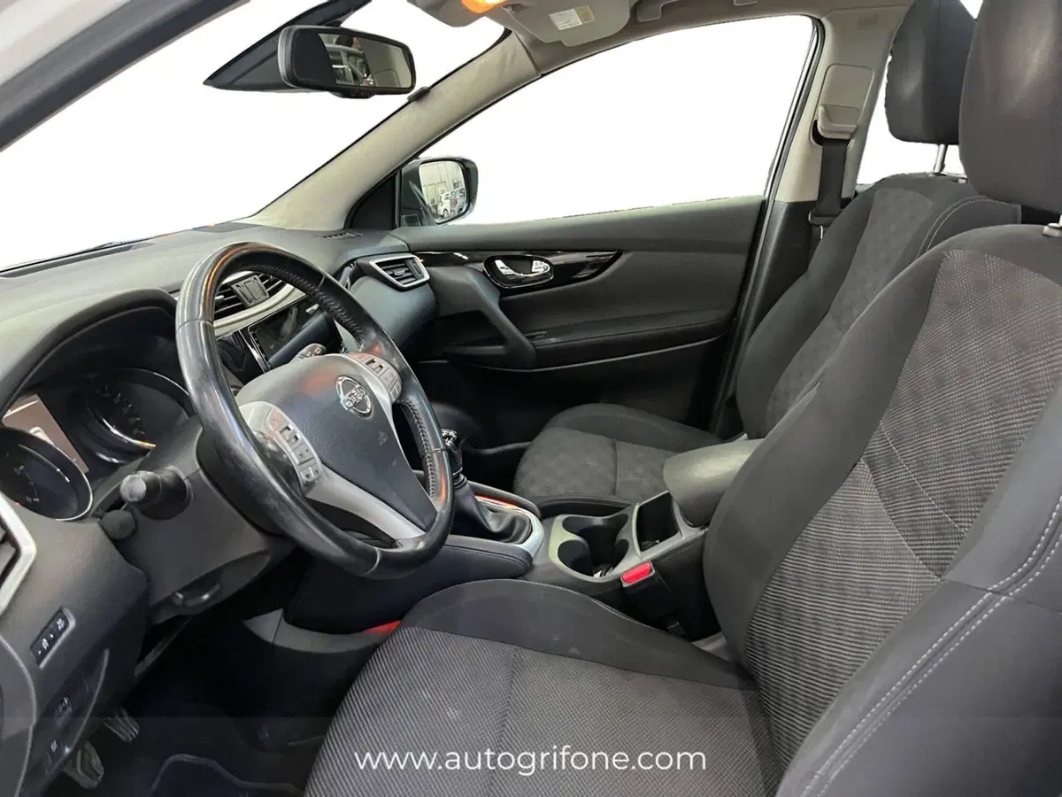 Nissan Qashqai usata a Modena (9)