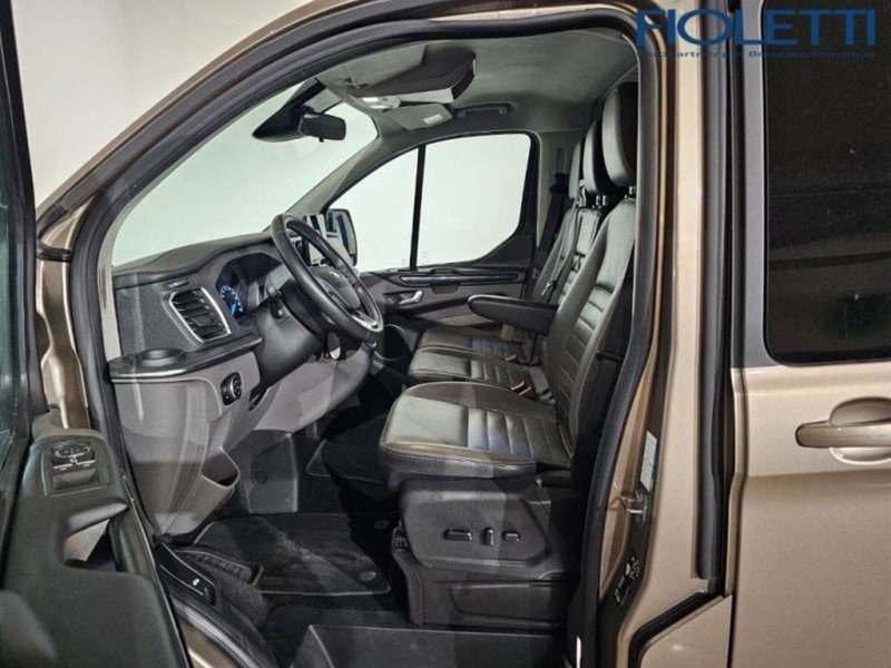 Ford Tourneo Custom usata a Brescia (11)