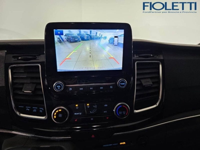 Ford Tourneo Custom usata a Brescia (9)