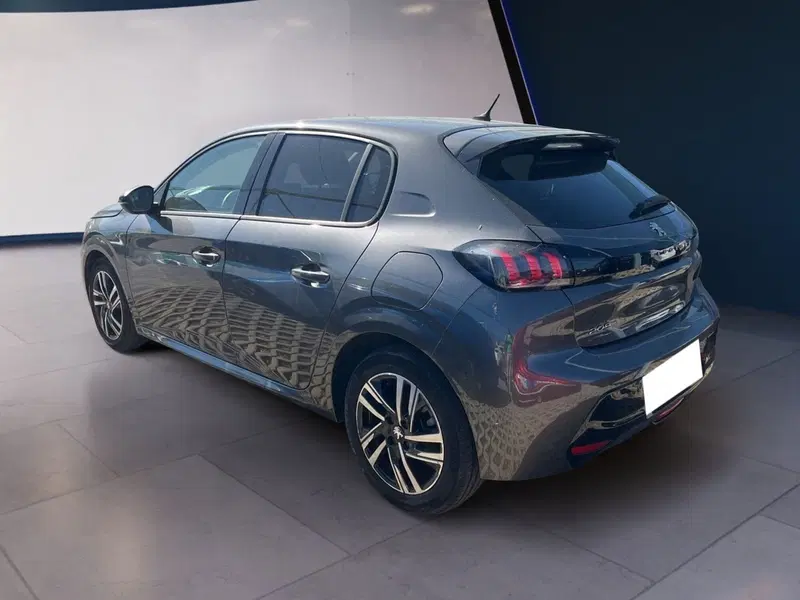 Peugeot 208 usata a Torino (4)