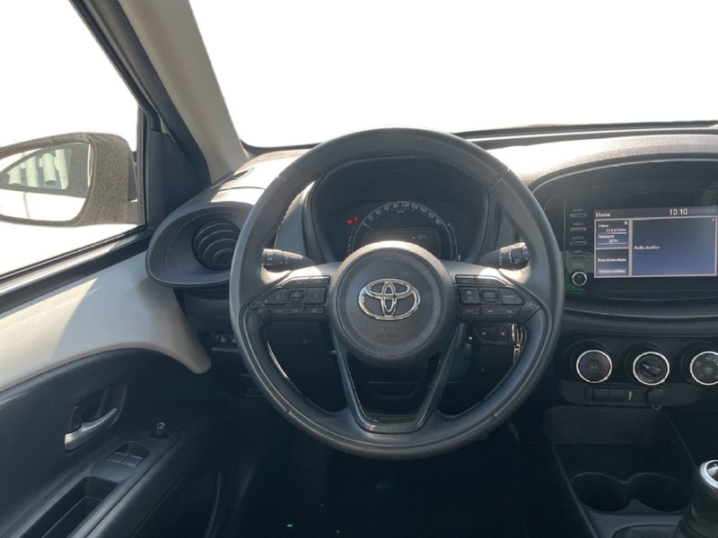 Toyota Aygo X usata a Torino (10)