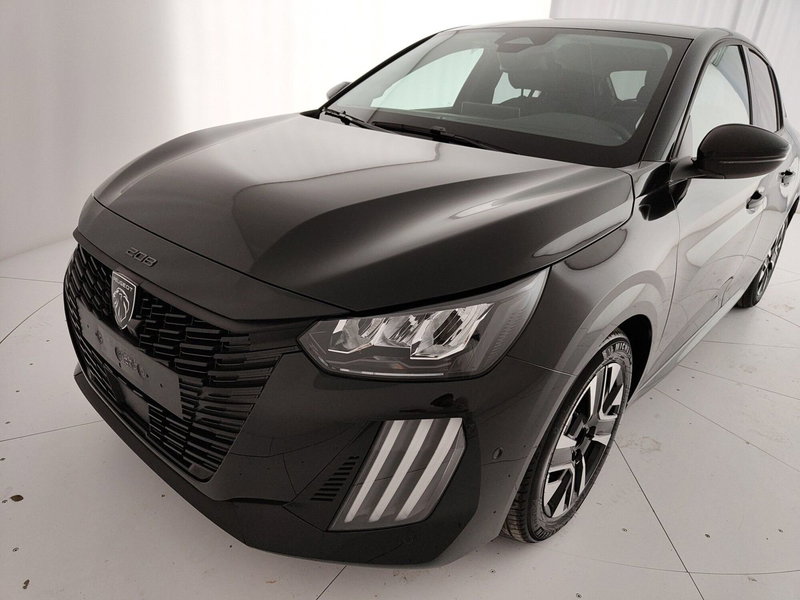 Peugeot 208 nuova a Caserta (13)