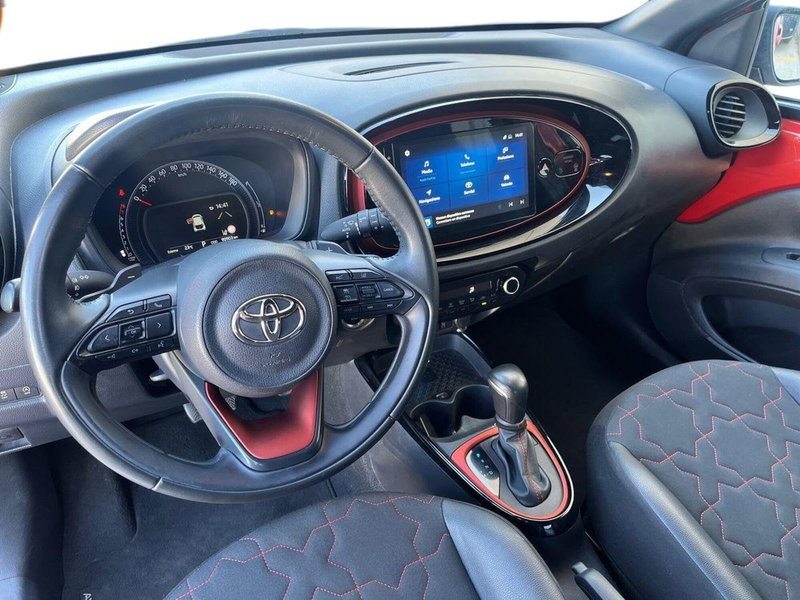 Toyota Aygo X usata a Ragusa (8)