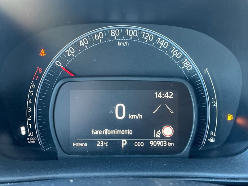 Toyota Aygo X usata a Ragusa (9)