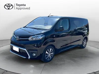 Toyota Proace Verso Verso 2.0d 144cv S&amp;S L1 Executive D 8p.ti del 2022 usata a Bassano del Grappa