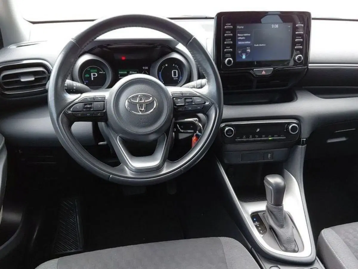 Toyota Yaris usata a Cagliari (12)