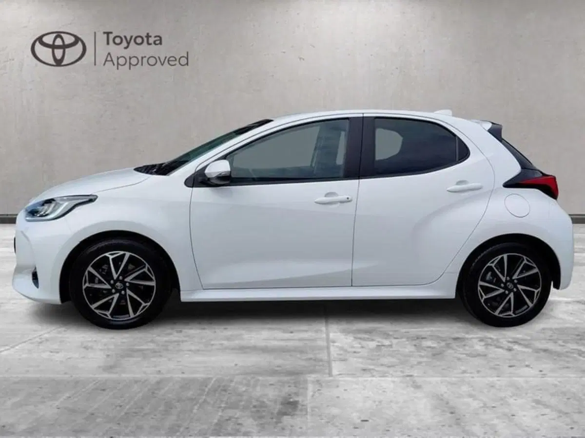 Toyota Yaris usata a Cagliari (4)