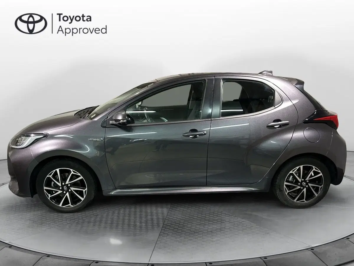 Toyota Yaris usata a Milano (3)