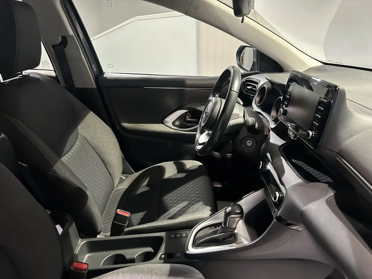 Toyota Yaris usata a Milano (7)
