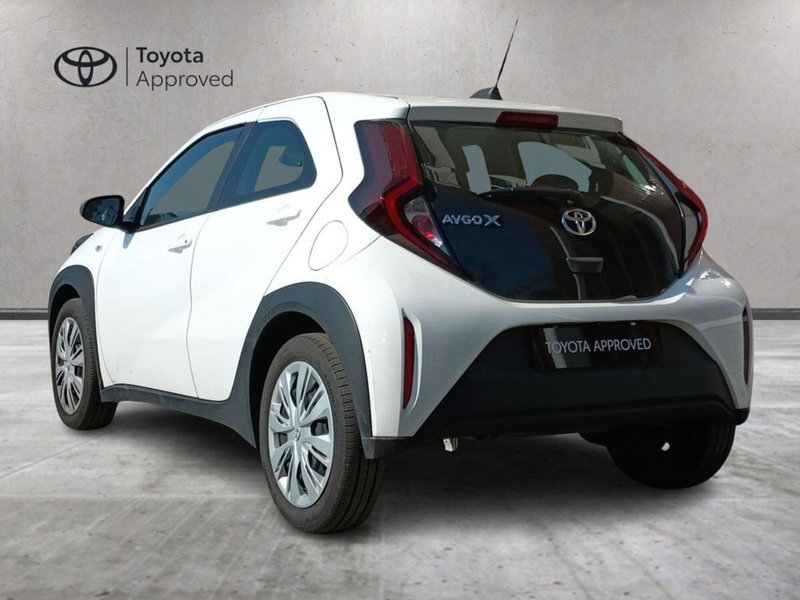 Toyota Aygo X usata a Milano (5)