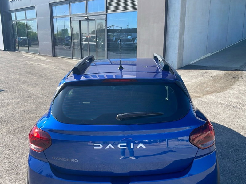 Dacia Sandero usata a Bologna (11)