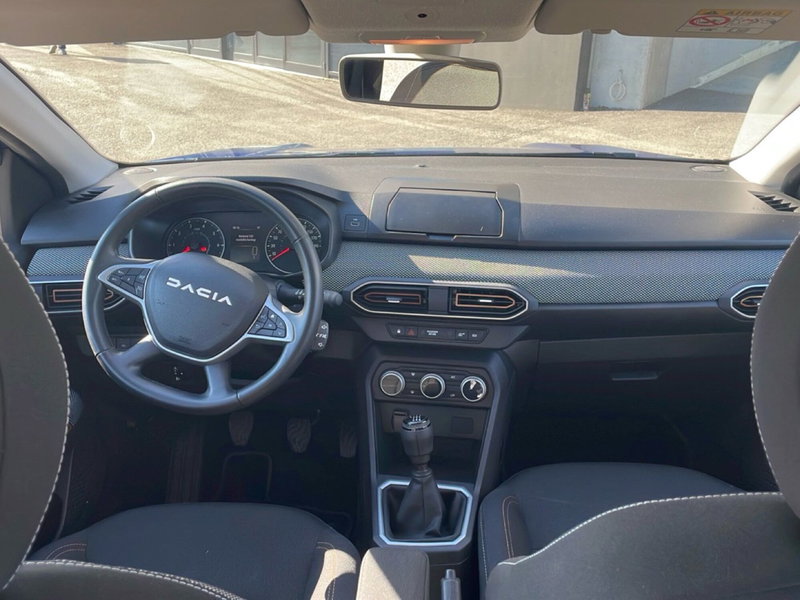 Dacia Sandero usata a Bologna (13)