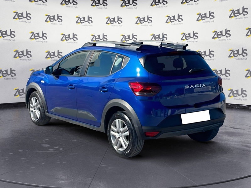 Dacia Sandero usata a Bologna (4)