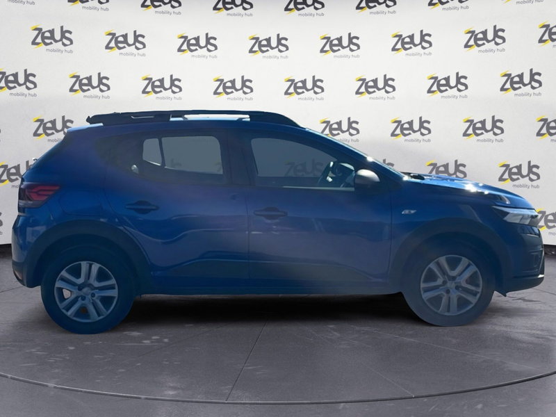 Dacia Sandero usata a Bologna (7)