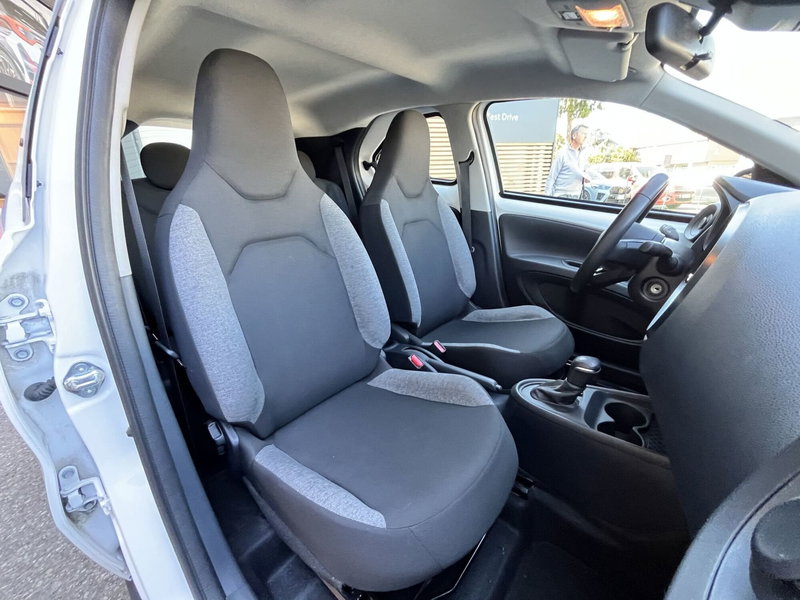 Toyota Aygo X usata a Bologna (10)