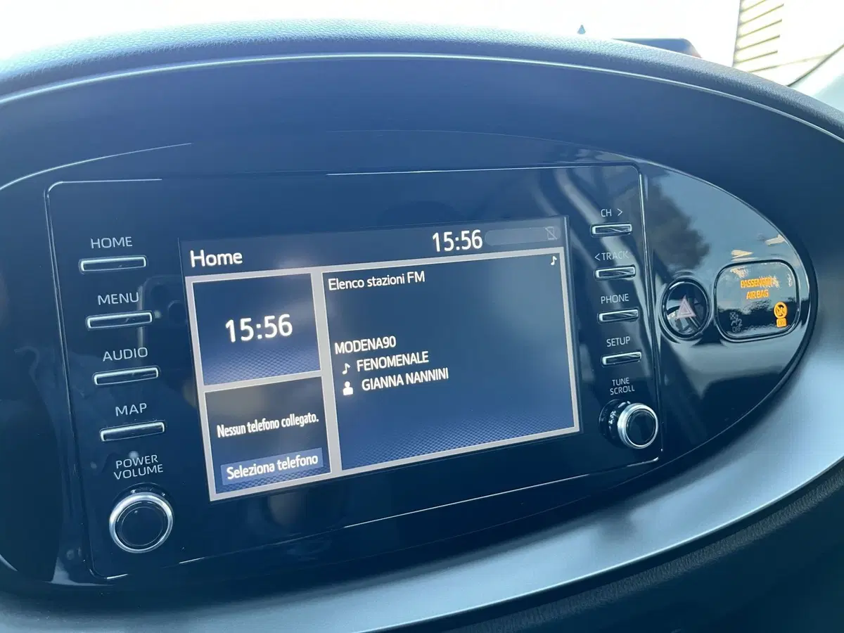 Toyota Aygo X usata a Bologna (12)