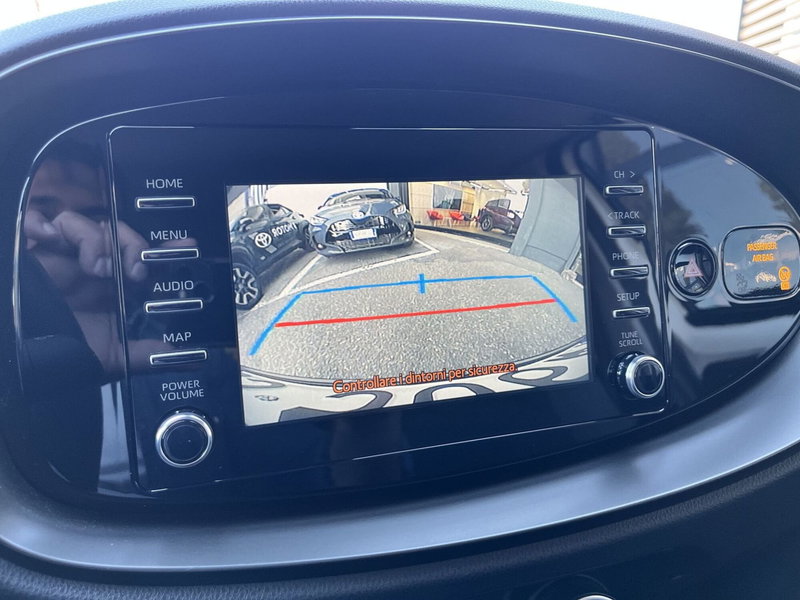 Toyota Aygo X usata a Bologna (13)