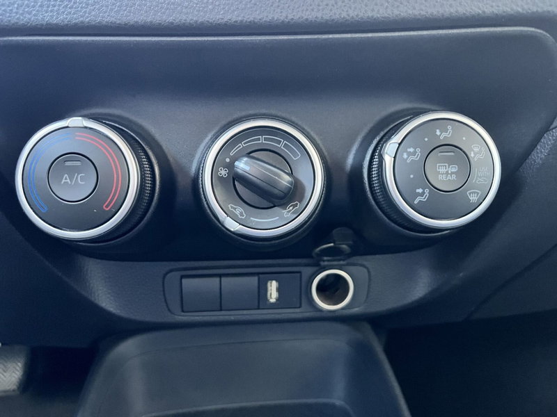 Toyota Aygo X usata a Bologna (14)