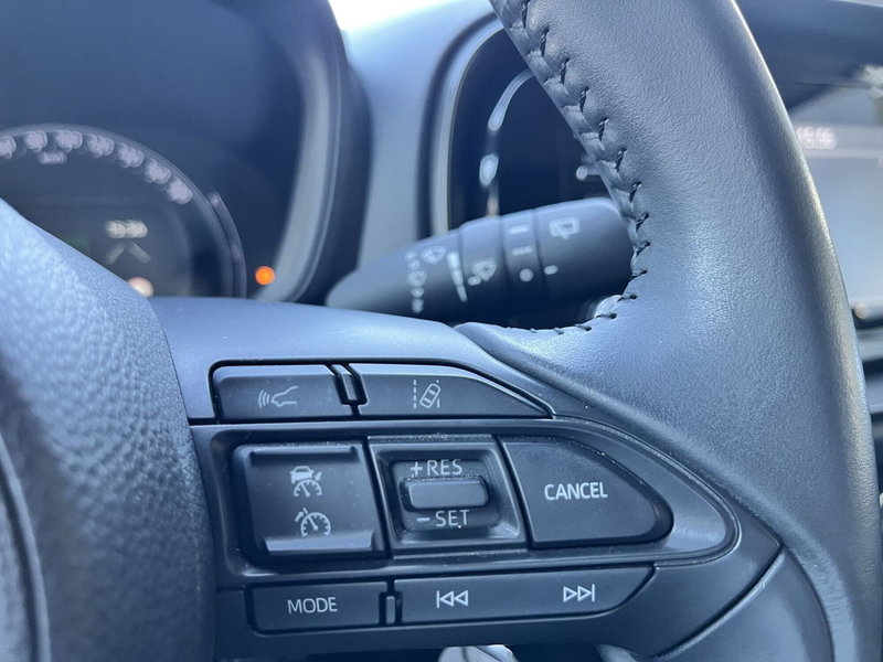 Toyota Aygo X usata a Bologna (16)