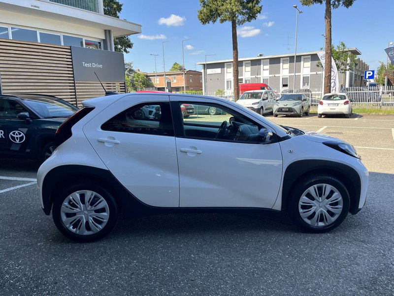 Toyota Aygo X usata a Bologna (4)