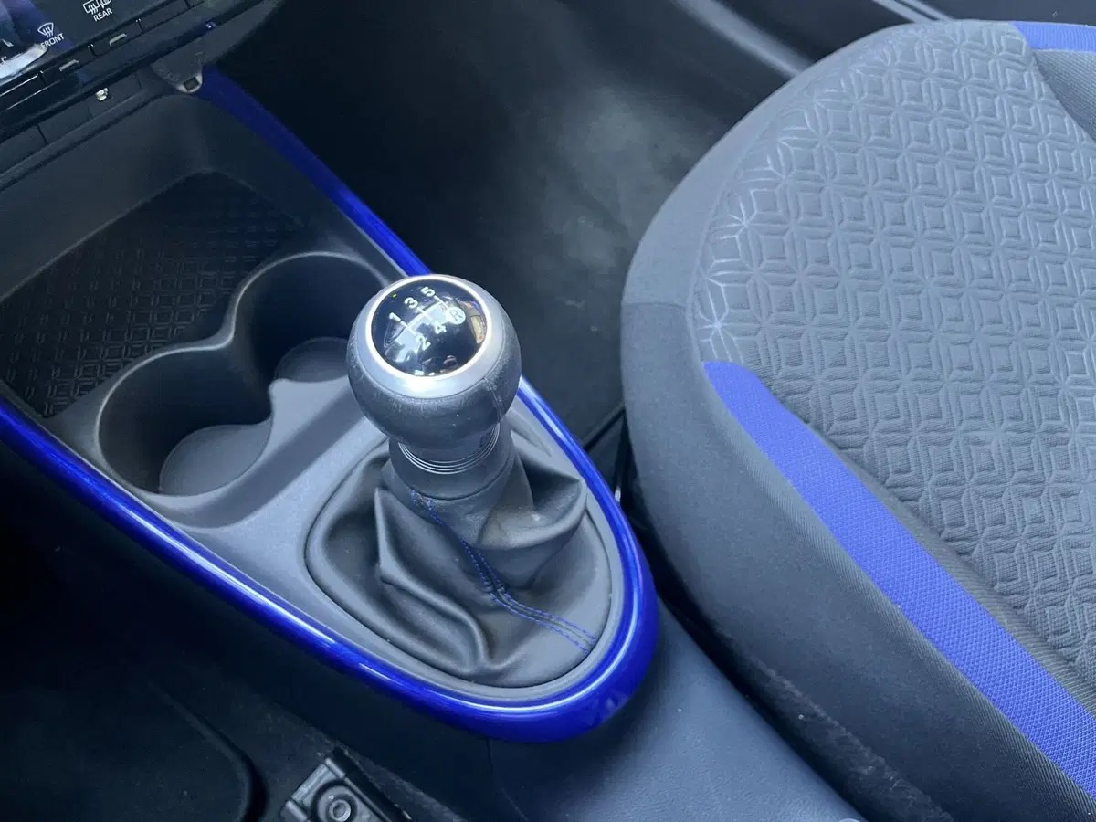 Toyota Aygo X usata a Bologna (16)