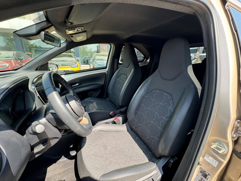 Toyota Aygo X usata a Modena (13)