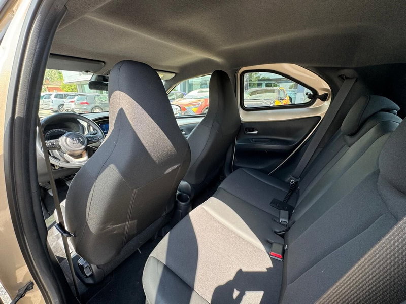 Toyota Aygo X usata a Modena (14)