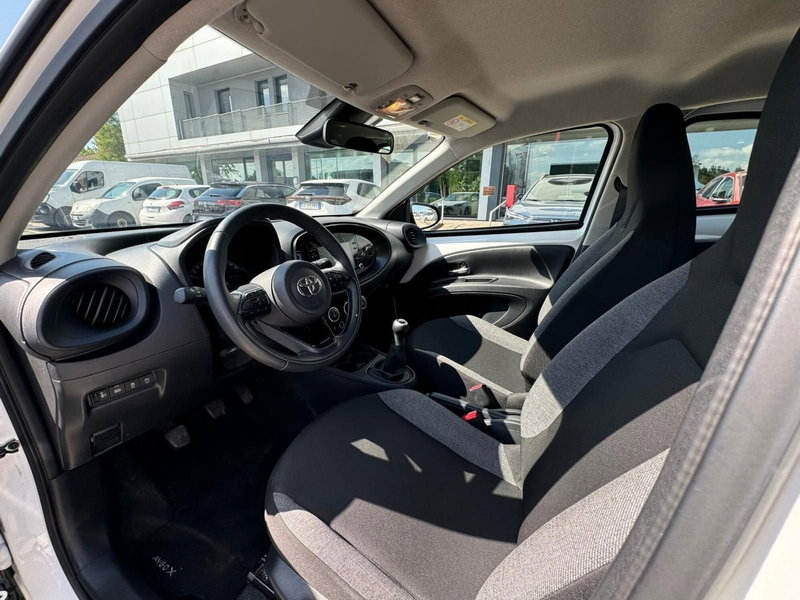 Toyota Aygo X usata a Modena (11)