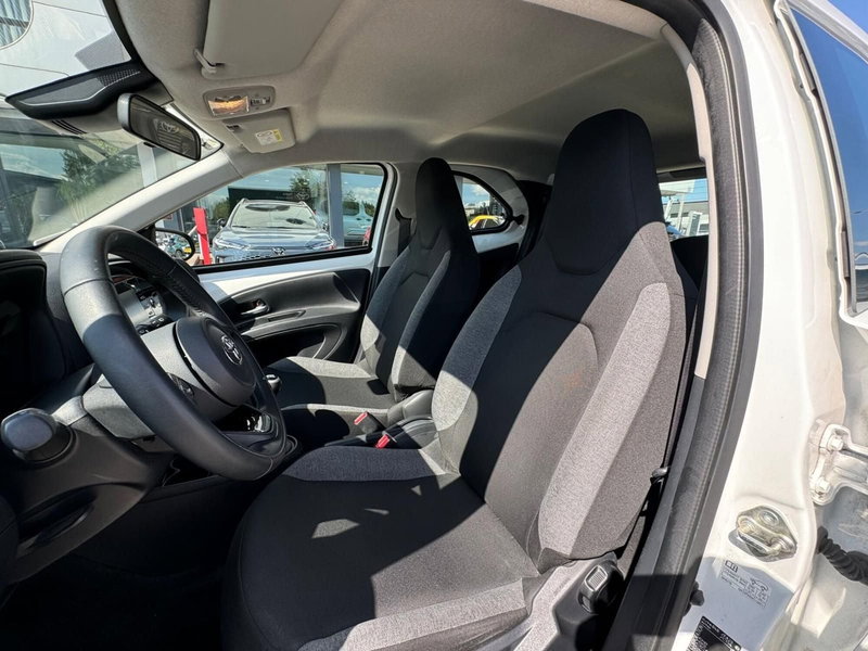 Toyota Aygo X usata a Modena (12)