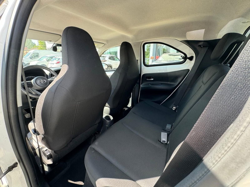 Toyota Aygo X usata a Modena (13)