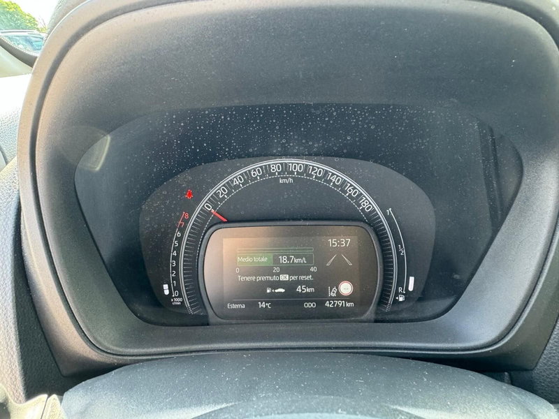 Toyota Aygo X usata a Modena (9)