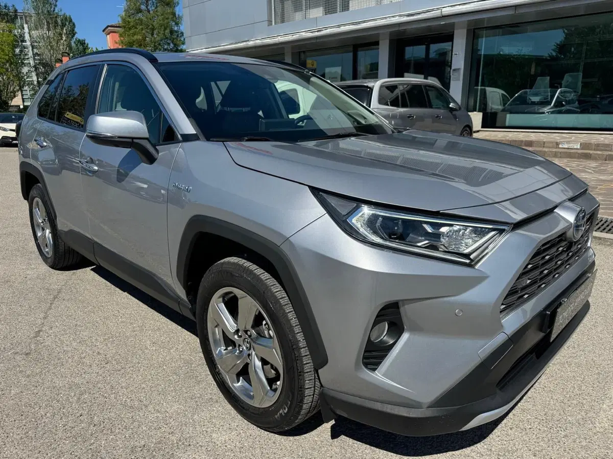 Toyota Rav4 usata a Modena (4)