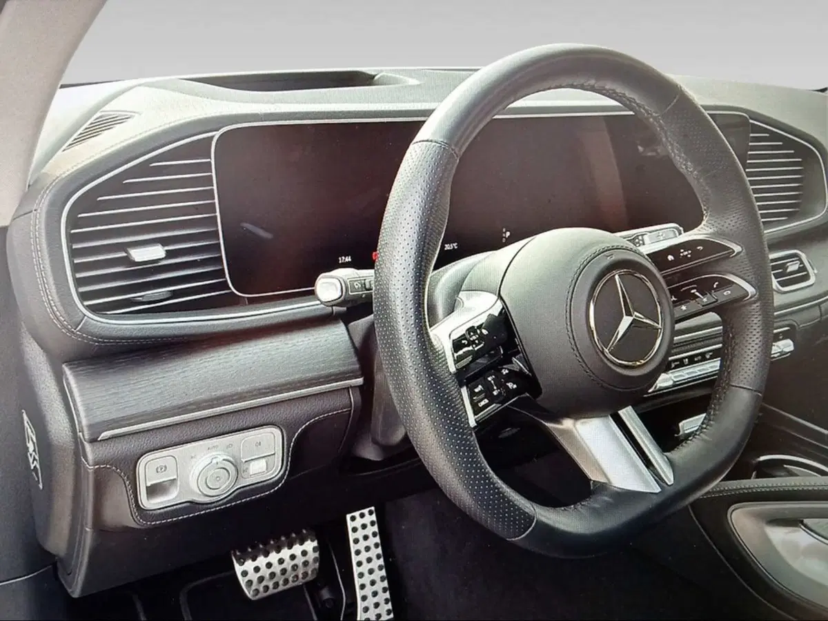 Mercedes-Benz GLE SUV usata a Pisa (13)