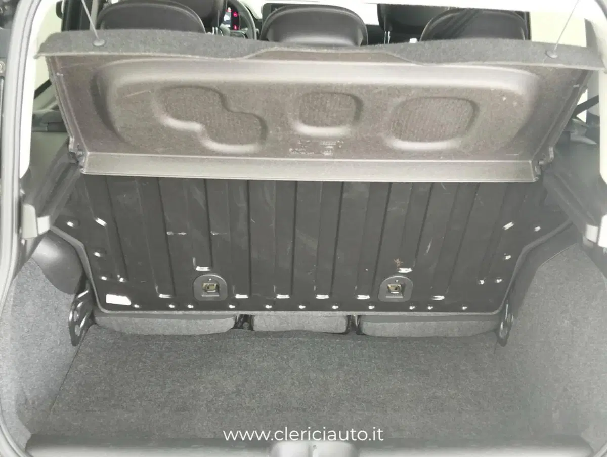 Fiat Panda Cross usata a Como (17)