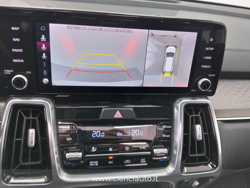 Kia Sorento usata a Como (20)