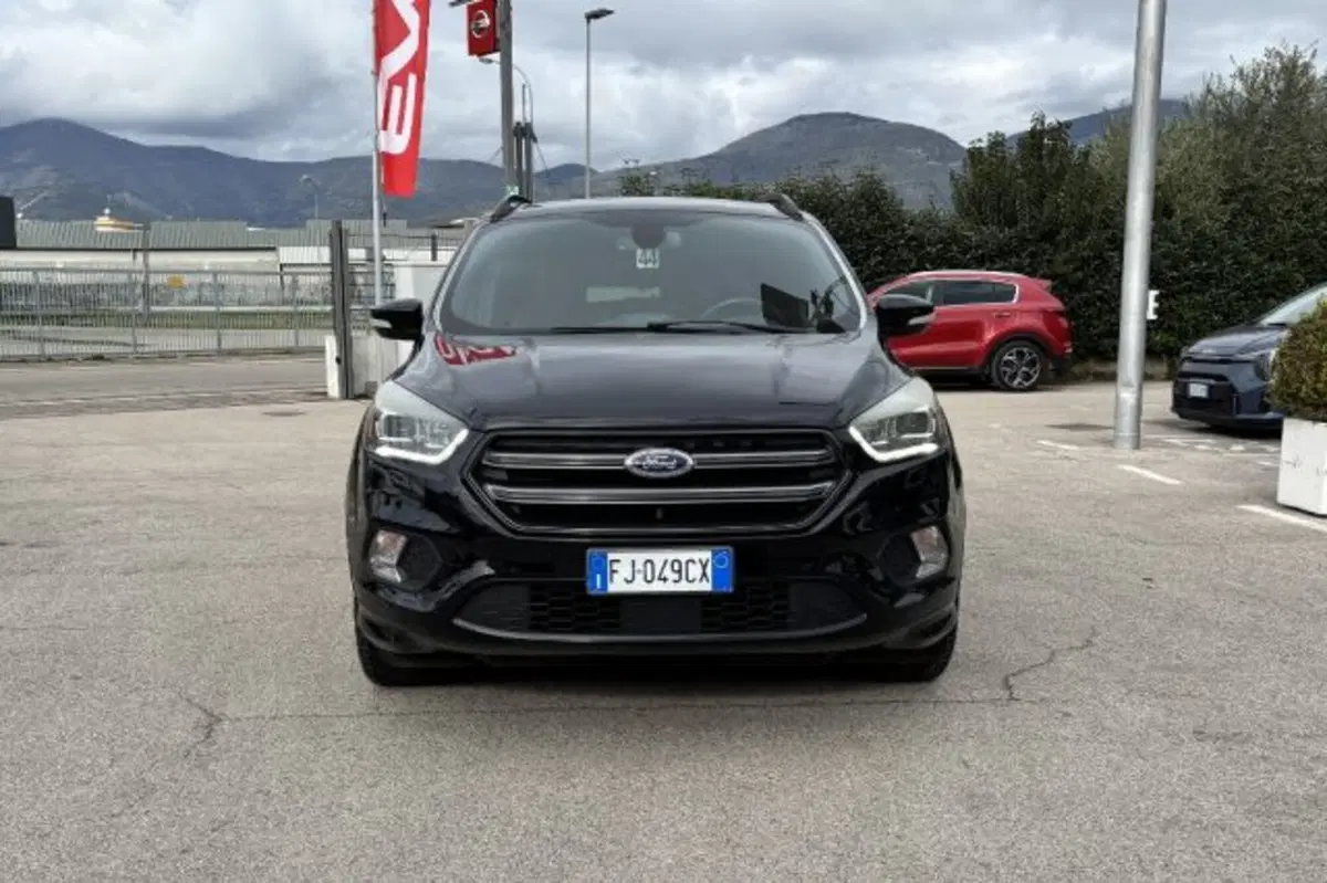 Ford Kuga usata a Latina (2)