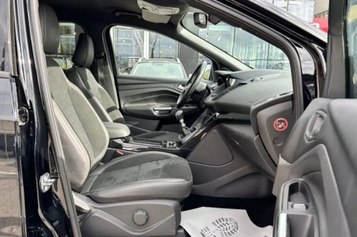 Ford Kuga usata a Latina (8)