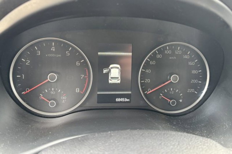 Kia Rio usata a Latina (13)