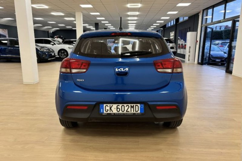 Kia Rio usata a Latina (6)