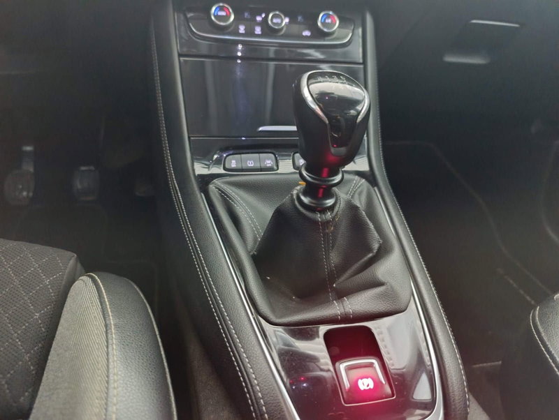 Opel Grandland X usata a Ferrara (13)