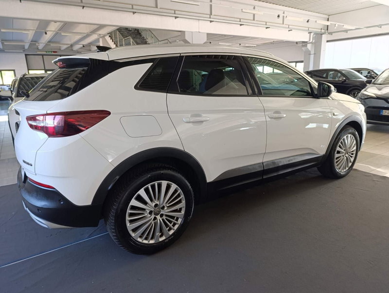 Opel Grandland X usata a Ferrara (5)