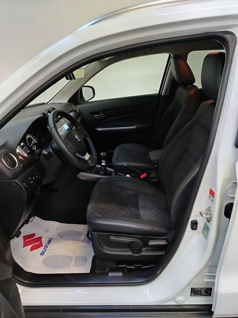 Suzuki Vitara nuova a Rovigo (6)