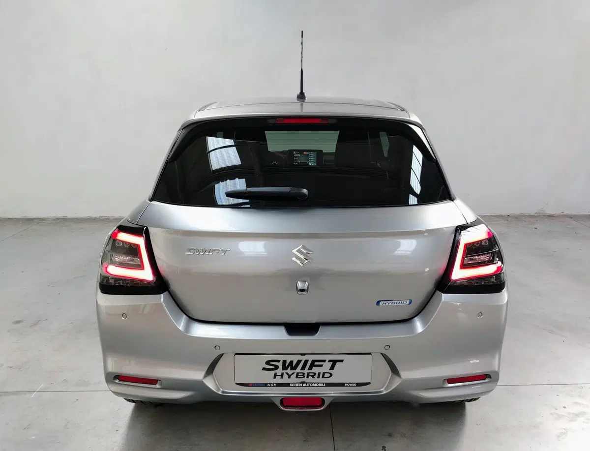 Suzuki Swift nuova a Rovigo (14)
