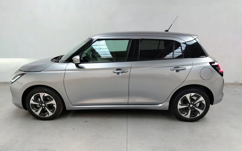 Suzuki Swift nuova a Rovigo (5)