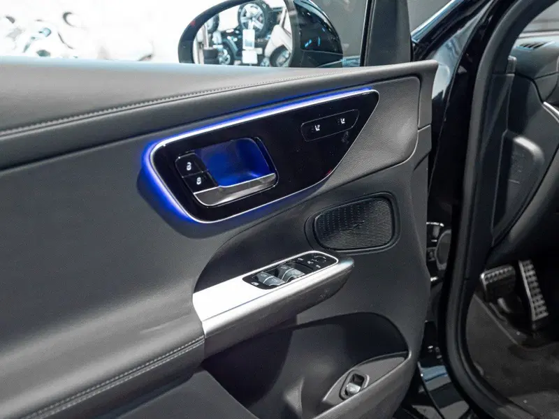 Mercedes-Benz GLC SUV nuova a Ancona (11)