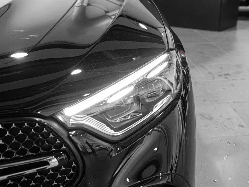 Mercedes-Benz GLC SUV nuova a Ancona (7)